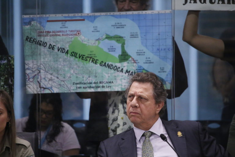 COP30: Ministro de Ambiente Franz Tattenbach no asistió a cumbre más importante del mundo sobre cambio climático