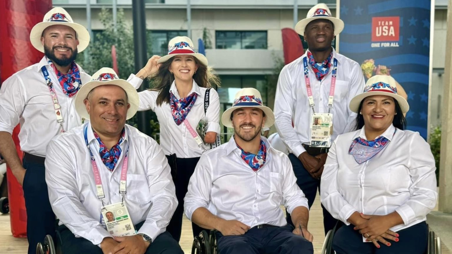 Imagen principal del artículo: Costa Rica destacó por su elegancia en la ceremonia de inauguración de los Juegos Paralímpicos París 2024
