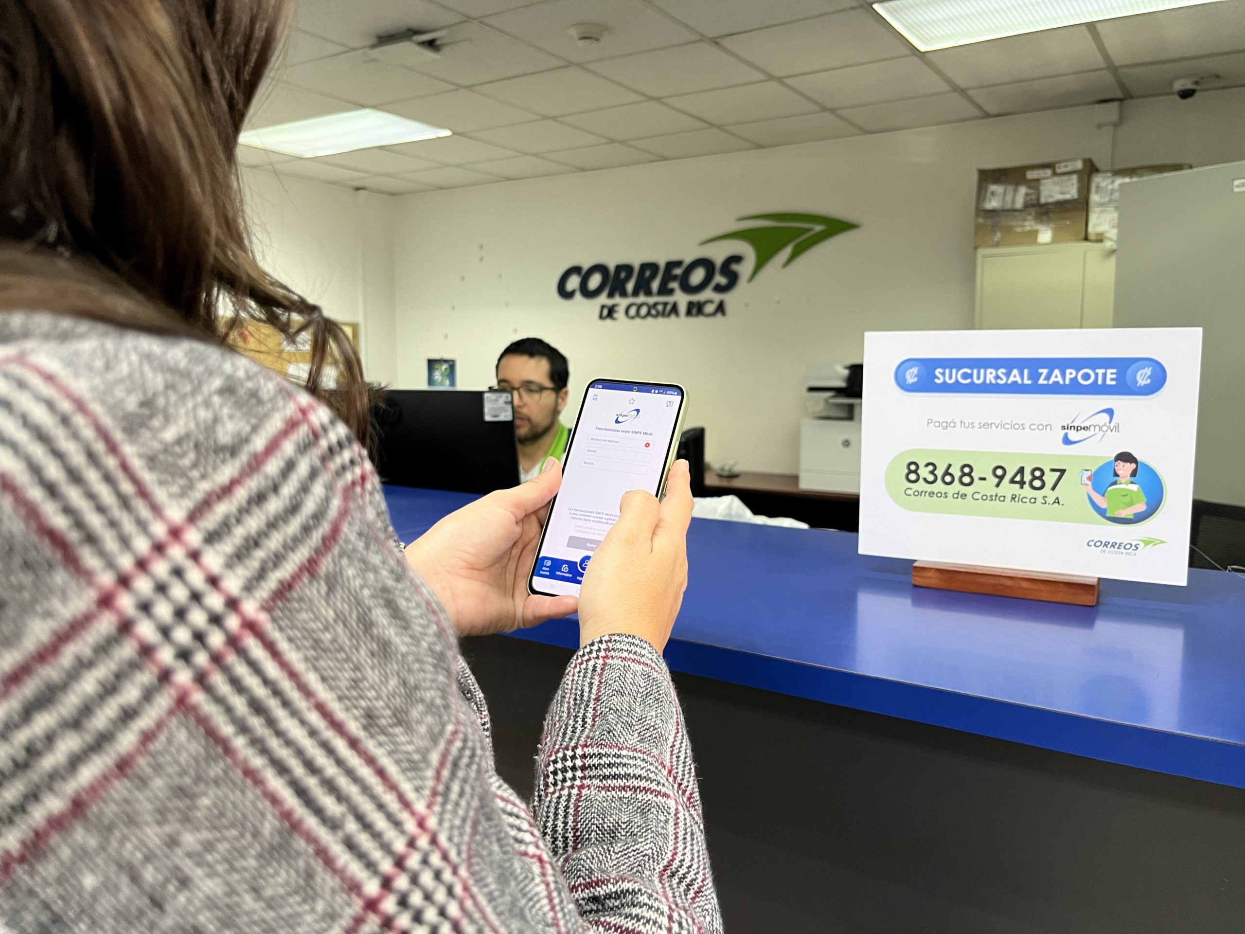 Imagen principal del artículo: Banco de Costa Rica y Correos de Costa Rica habilitan más de 100 Sinpe Móvil para pago de servicios