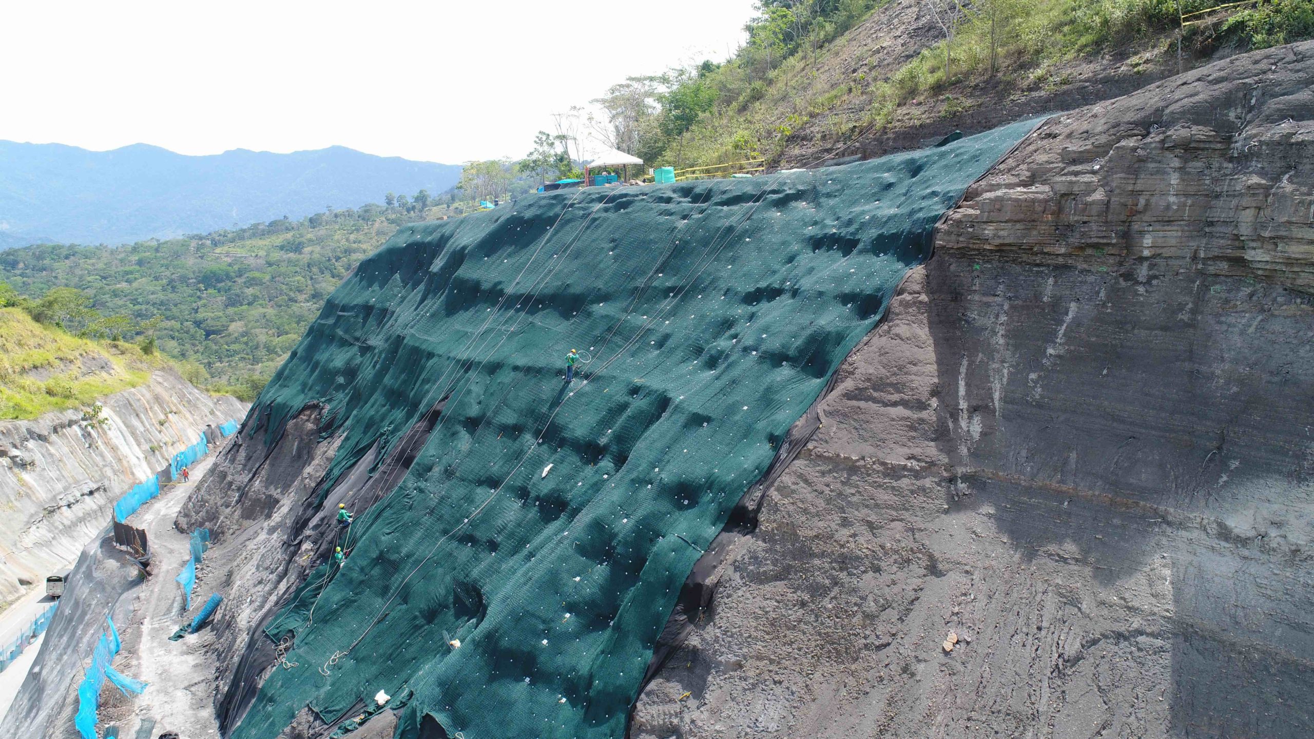 Imagen principal del artículo: Beneficios de los muros geosintéticos: innovación en la construcción para un futuro sostenible