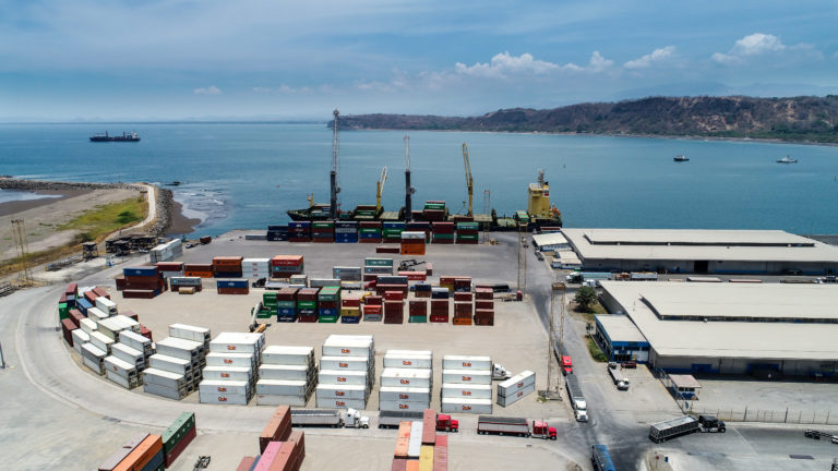 18 años de operaciones impulsando el comercio marítimo y ofreciendo empleo a más de 1000 familias en Costa Rica