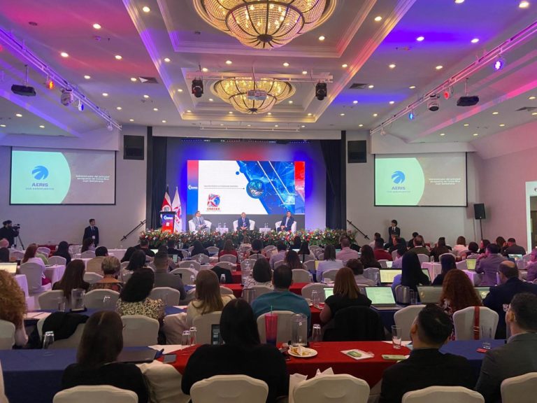 CRECEX explora las oportunidades de la Cuarta Revolución Industrial en su Congreso anual