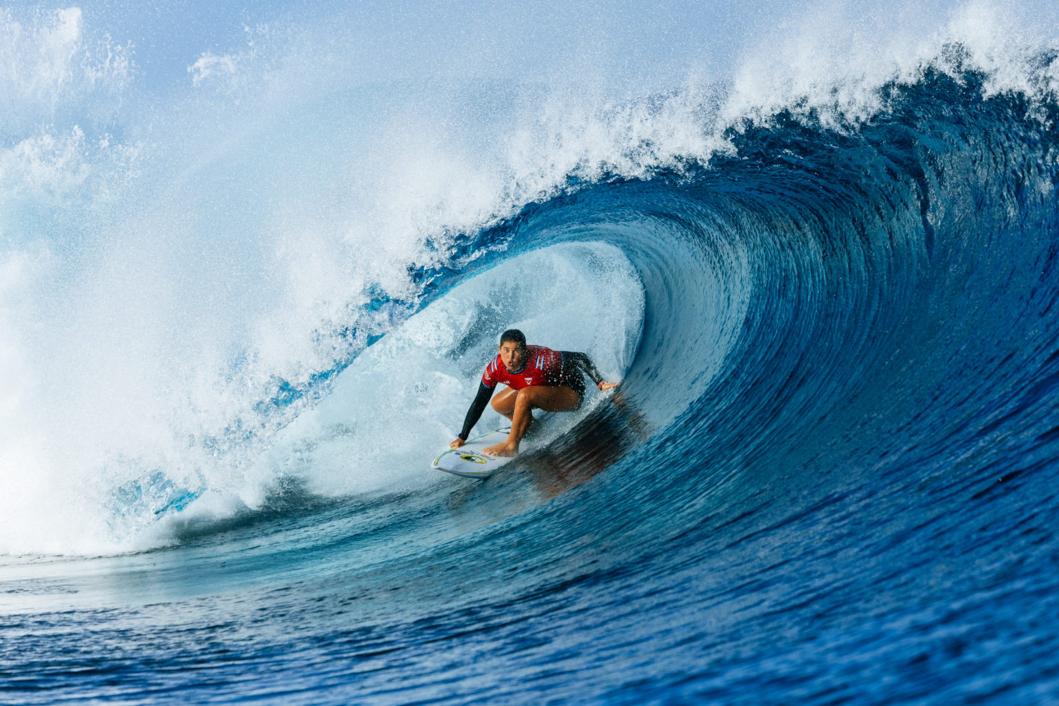 Imagen principal del artículo: Surfista tica Brisa Hennessy llega a California con la consigna de quedar campeona mundial 2024