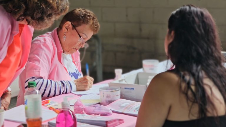 Coopesantos ofrecerá exámenes gratuitos para la detección de cáncer de mama, cérvix y próstata a 375 personas afiliadas