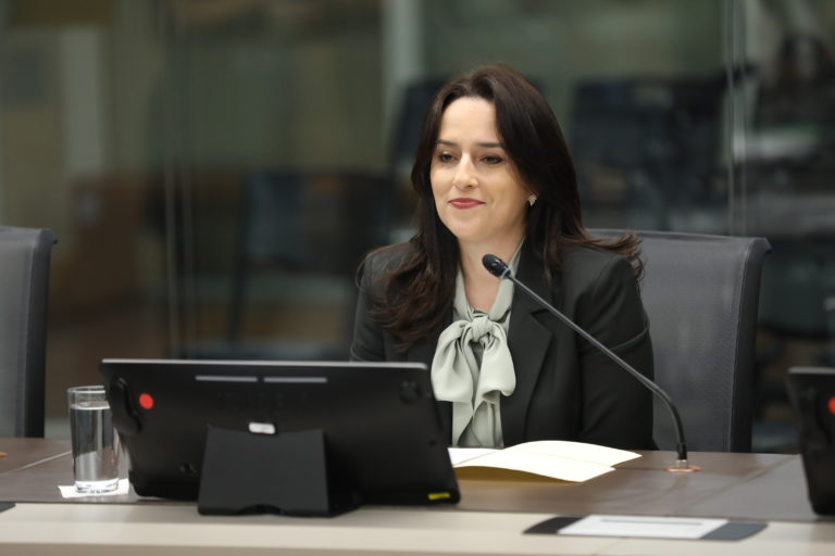 JPS abrirá investigación por rifa para financiar candidatura de Natalia Díaz