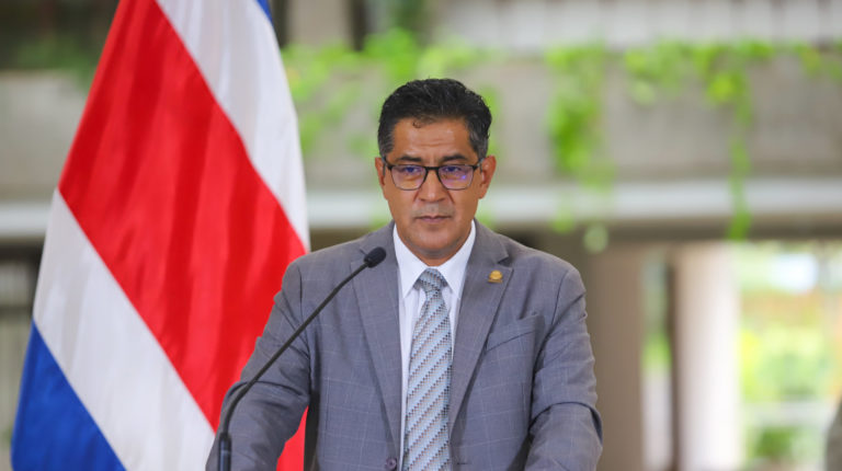 No, señor diputado, así no