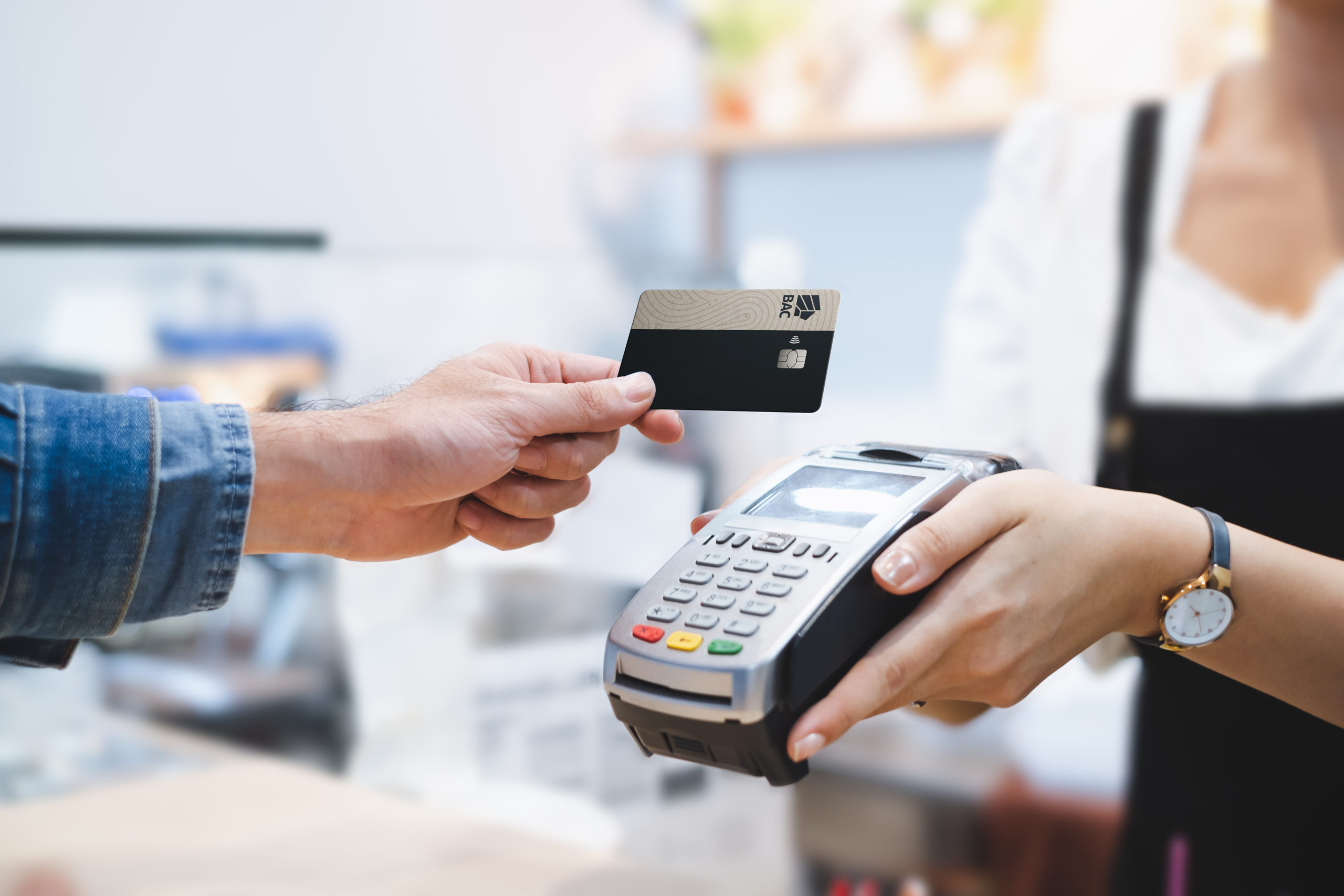 Imagen principal del artículo: Tarjeta BIO del BAC amplía su cobertura a las marcas American Express y Visa