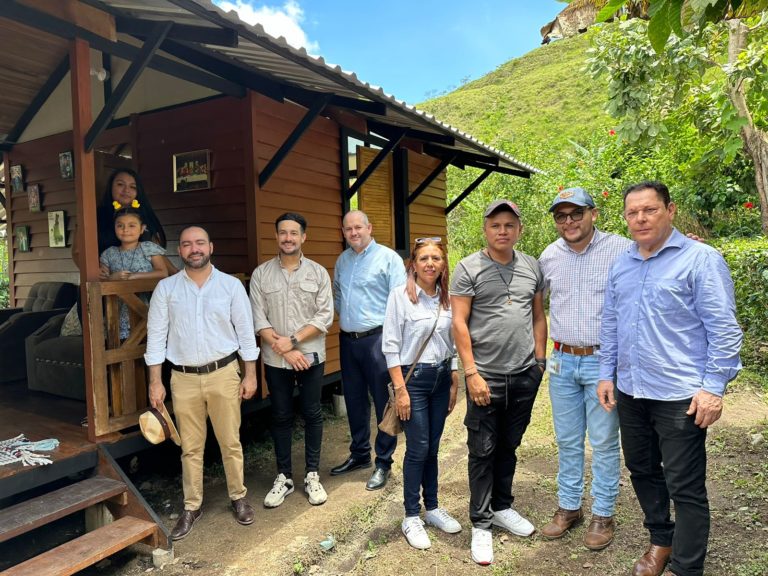 Comunidad indígena en Ujarrás estrenó casas adaptadas a su cosmovisión