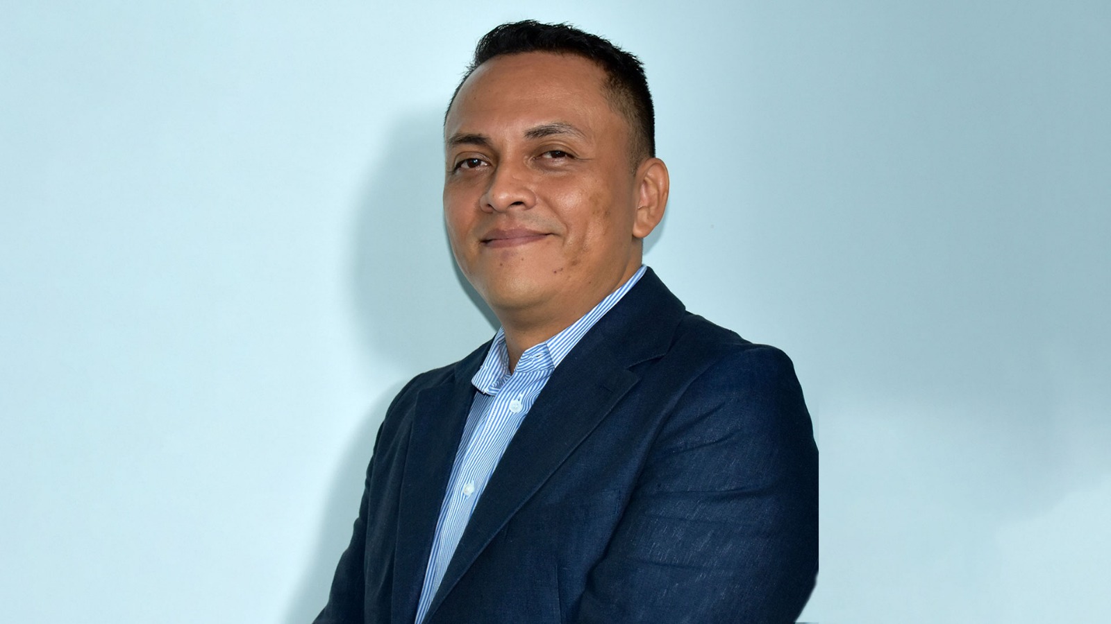 Imagen principal del artículo: Ministerio de Salud nombra a Nahun Sandoval como director de la Unidad de Vigilancia de Salud