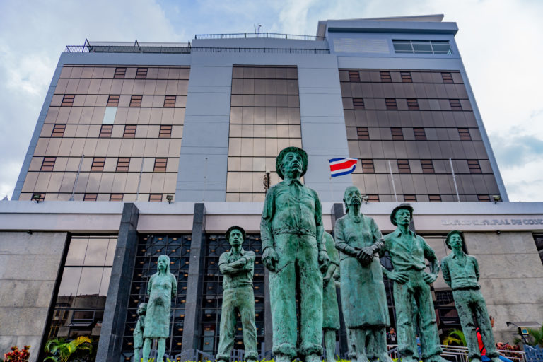 Tasas de usura para créditos en colones durante el primer semestre de 2025 bajan levemente