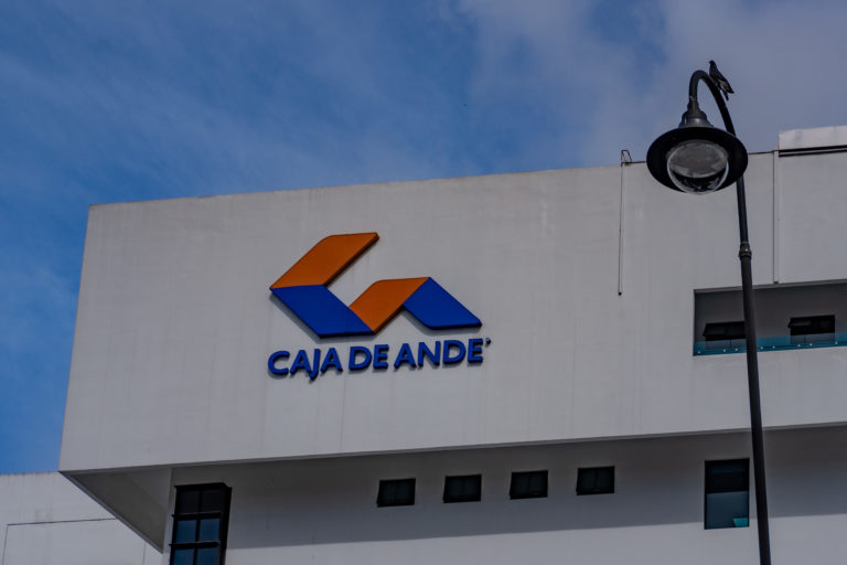 Sugef señaló deficiencias en gestión del gobierno corporativo de Caja de Ande