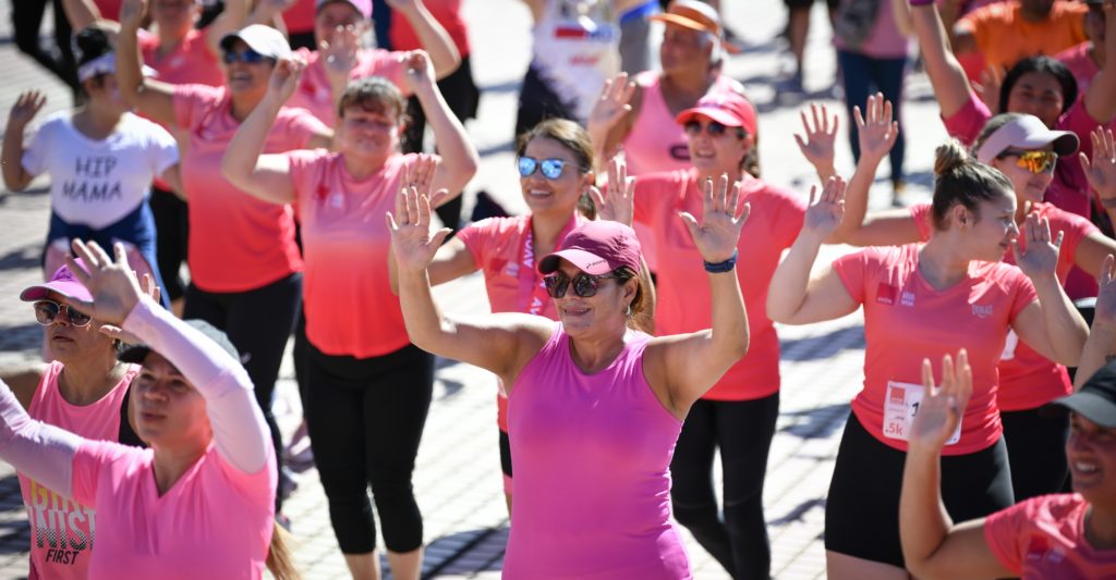 サンノゼでは乳がんと闘うために6,000人以上が歩いたり走ったりした