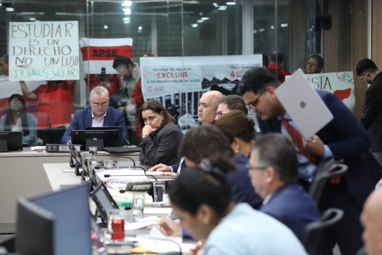 ¿Qué hizo el congreso estas dos semanas? Del 7 de octubre al 18 de octubre de 2024