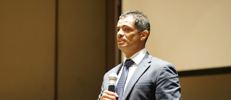 Carlo Díaz recibe amonestación escrita por no informar a tiempo conflicto de intereses