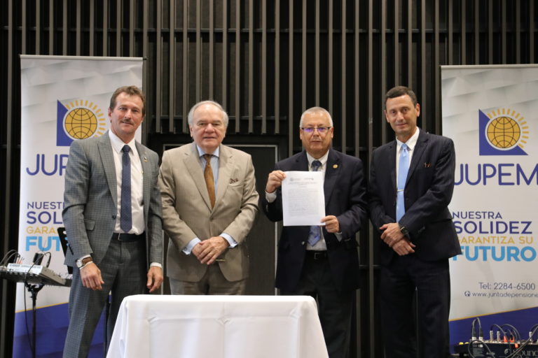 Jupema y UCR cooperarán para visibilizar necesidades de personas adultas mayores