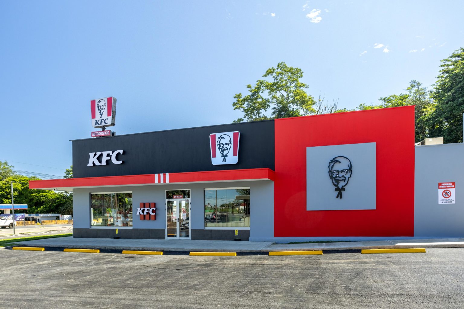 Imagen principal del artículo: KFC anuncia inversión con su segundo restaurante en la provincia de Limón