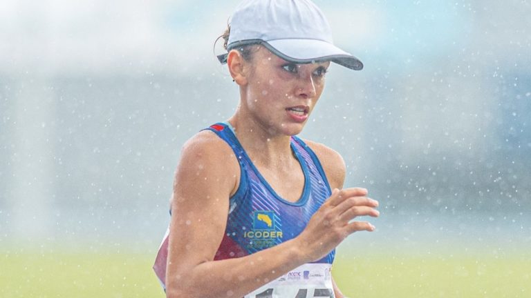 Marchista tica Noelia Vargas conquista medalla de plata en República Checa
