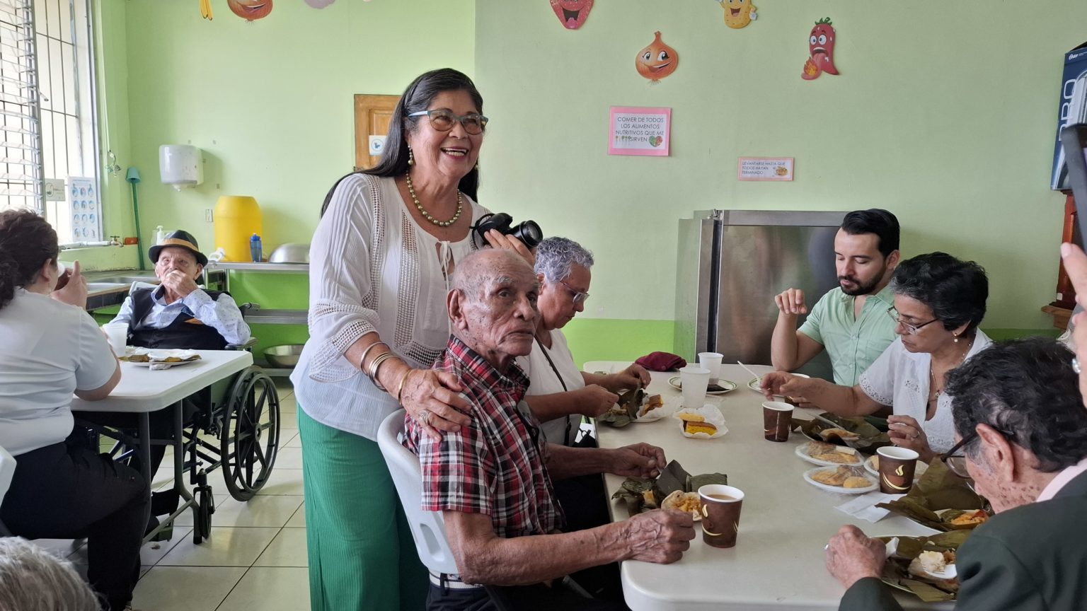 Imagen principal del artículo: San Carlos celebra a sus longevos y promueve su designación como Zona Azul