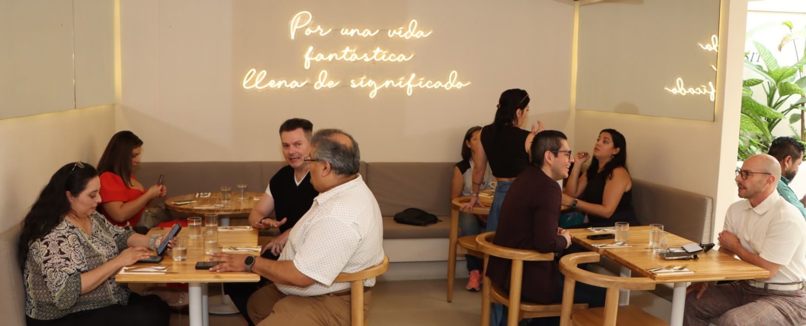 Imagen principal del artículo: Libertario Coffee & Roasters celebra su aniversario en Costa Rica con noticias de expansión