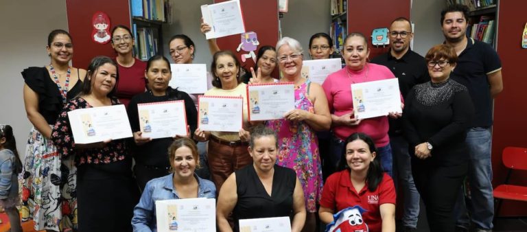 Madres migrantes recibieron formación por parte de la UNA para fortalecer sus emprendimientos