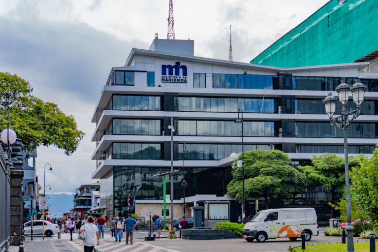 Asamblea le aprueba al gobierno nuevo crédito de $500 millones para refinanciar deuda