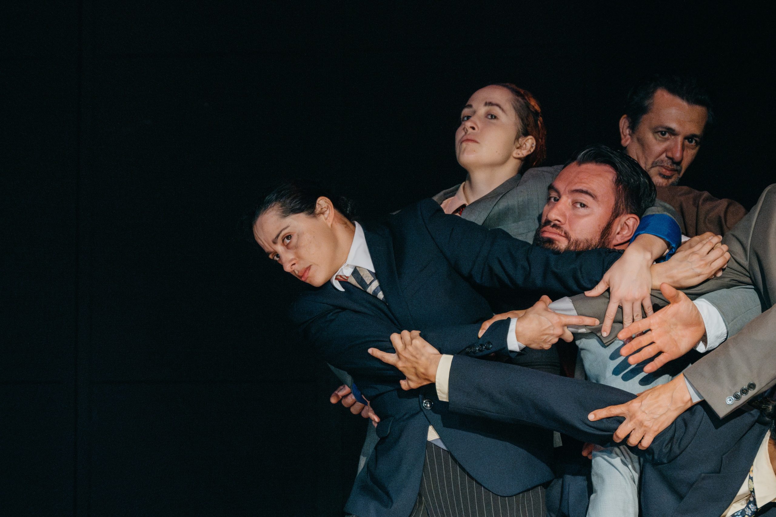 Imagen principal del artículo: Danza Universitaria presenta la segunda temporada de "Advertencia: Perro Bravo"