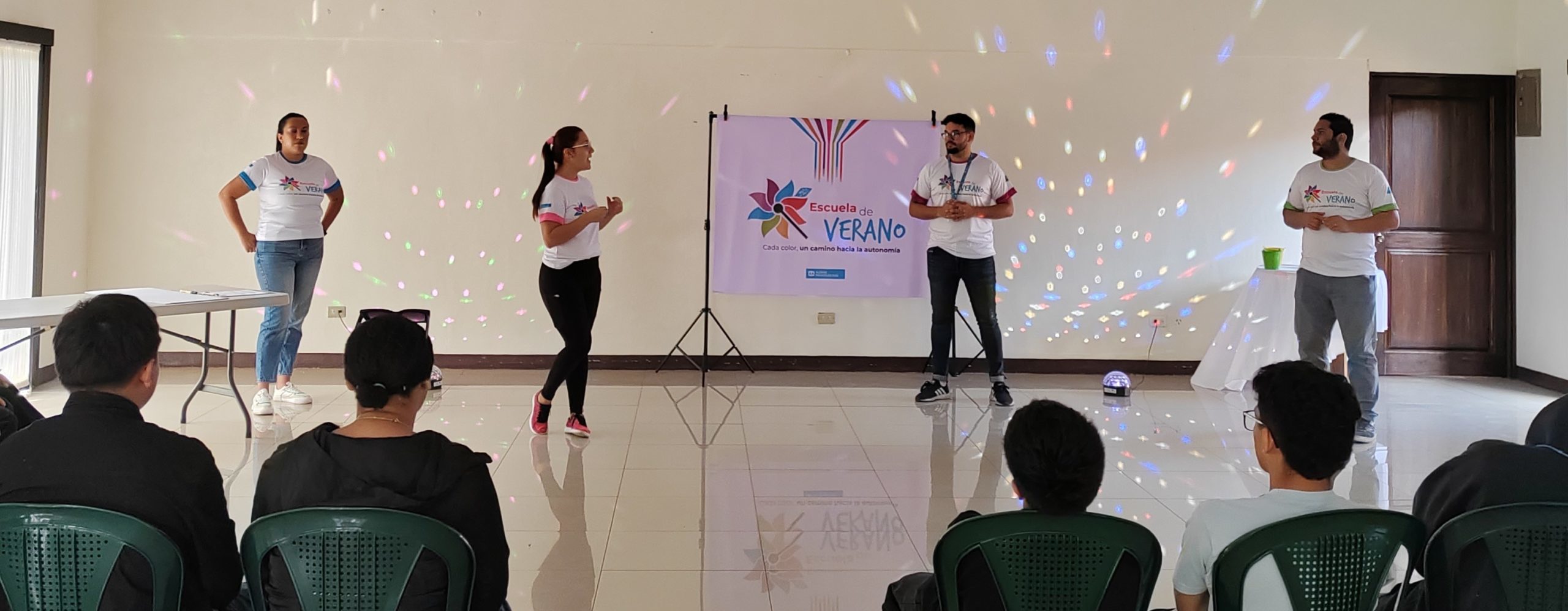 Imagen principal del artículo: Familias y jóvenes encuentran esperanza gracias a un Big Mac