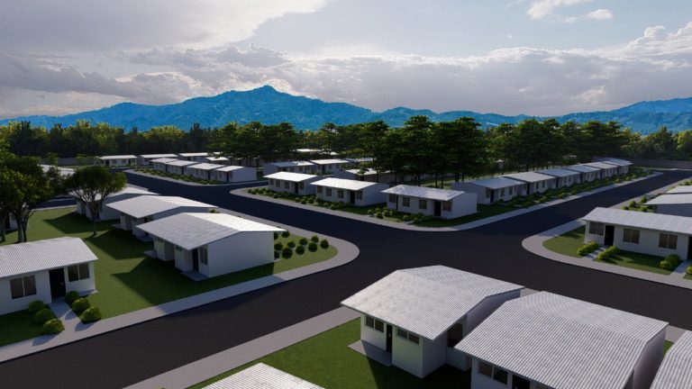 Familias de proyecto habitacional en Puntarenas reciben capacitación para su desarrollo integral