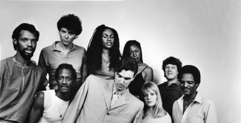 La legendaria Stop Making Sense de Talking Heads llega al cine