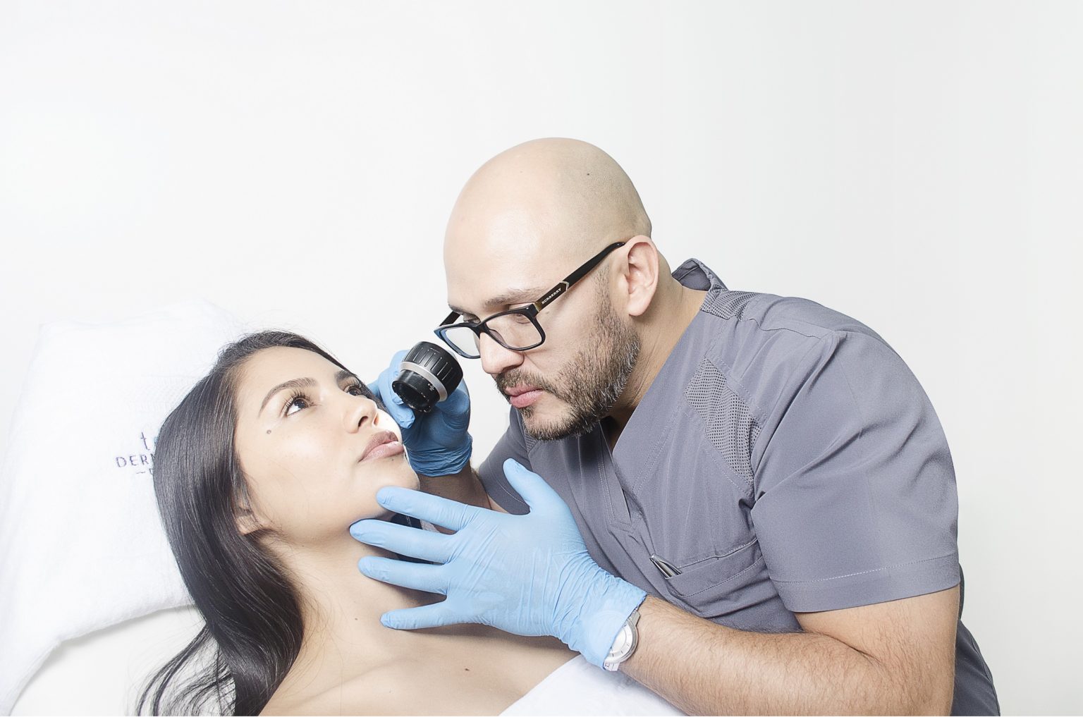 Imagen principal del artículo: Psoriasis: una lucha interna entre el sistema inmunitario y el cuerpo
