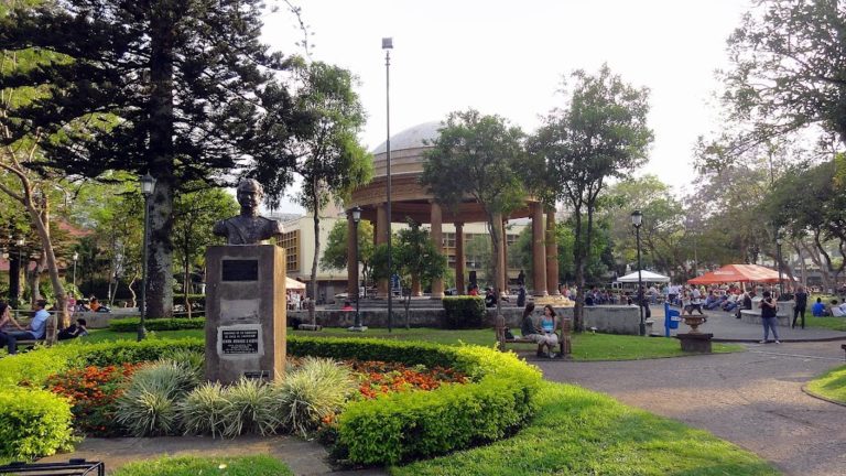 Parque Morazán será sede de concierto bailable gratuito en honor al mes de la persona adulta mayor