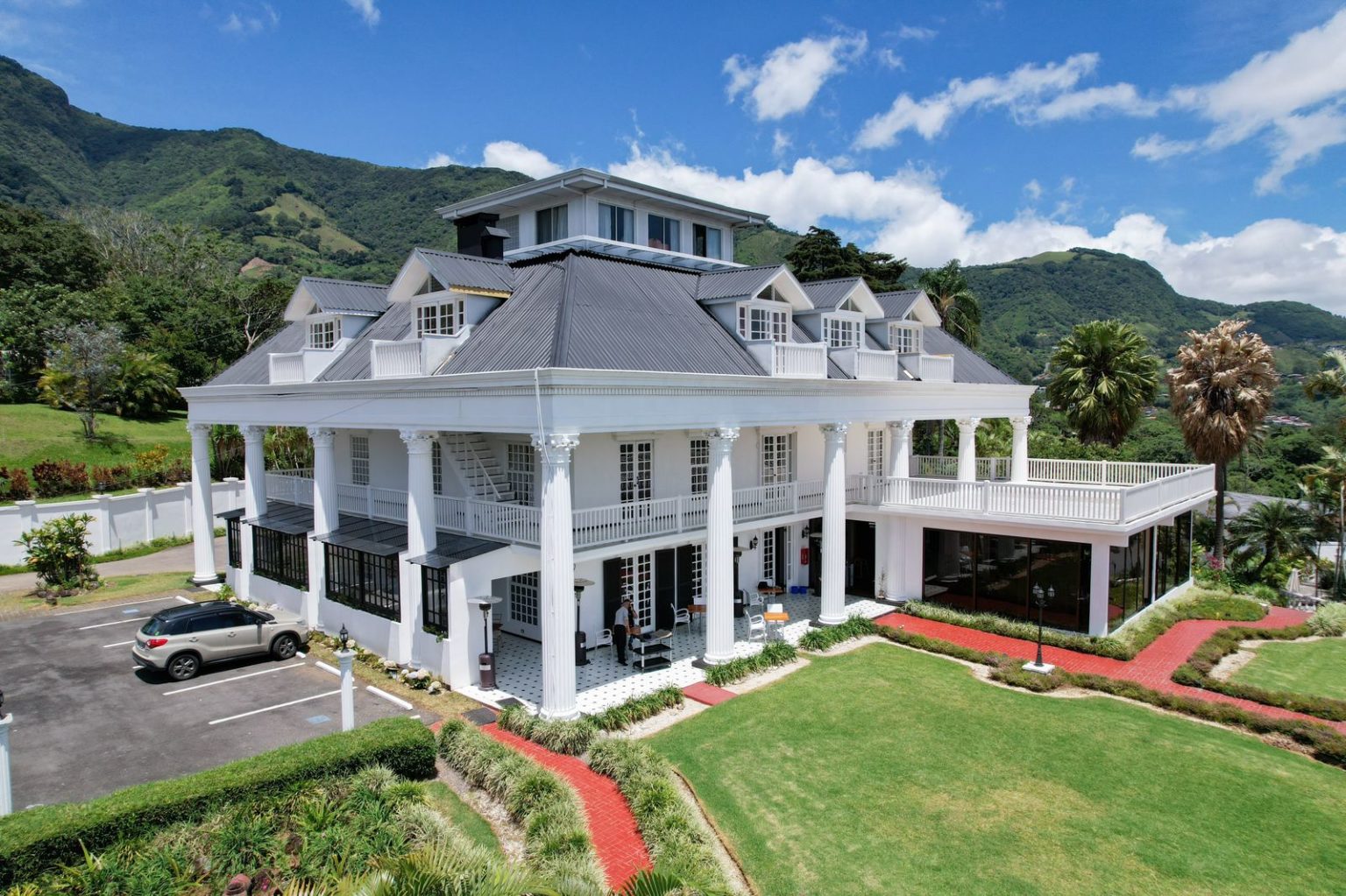 Imagen principal del artículo: Fiesta de Halloween premiará los mejores disfraces en Fogo Resort