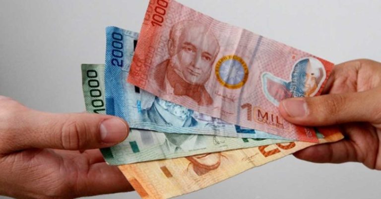 Salarios mínimos del sector privado tendrán aumento del 2,37% para 2025