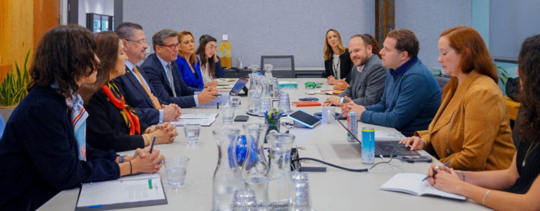 Gira presidencial a Estados Unidos concluye con anuncios de inversión y alianzas para desarrollar inteligencia artificial en el país