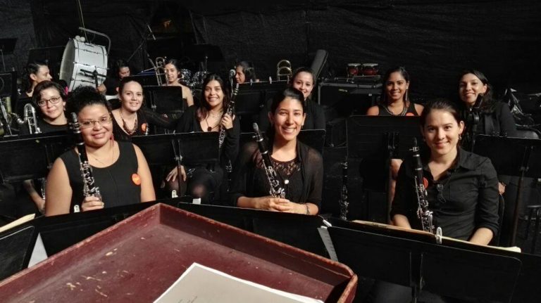 Banda de Mujeres reúne a más de 50 artistas para conmemorar el 25N con conciertos gratuitos
