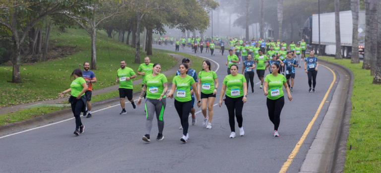 Carrera Clásica Coyol recaudó 9 millones de colones que serán donados a familias damnificadas