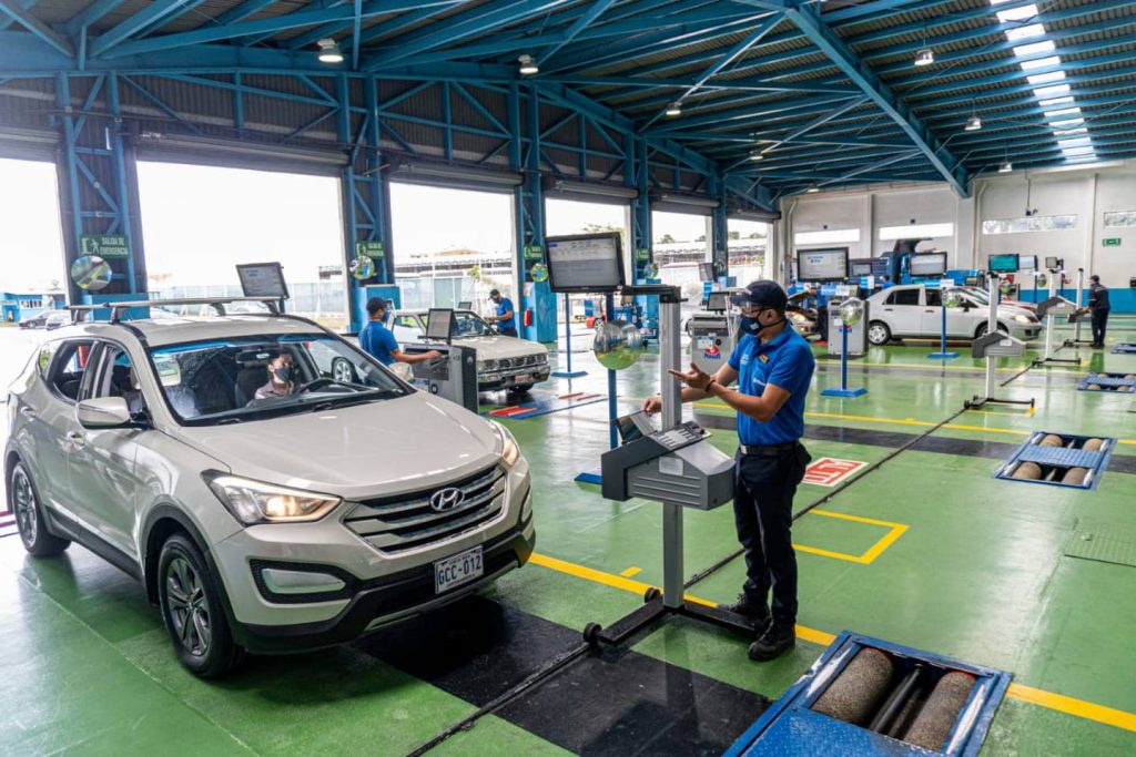 Imagen principal del artículo: Aresep propone rebajas en inspección vehicular y aumento para la reinspección