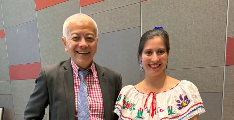 Ana Lucía González representa al país en programa de liderazgo de la Universidad Nacional de Singapur