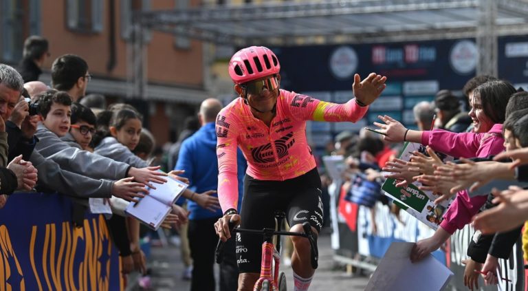 Andrey Amador anuncia su retiro del ciclismo profesional tras una carrera histórica