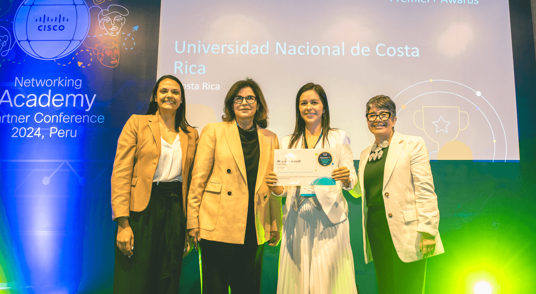 Imagen principal del artículo: UNA recibe reconocimiento internacional