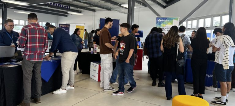 Feria de Empleo en Ciencias Sociales y Económicas se llevará a cabo este mes en la Universidad Fidélitas