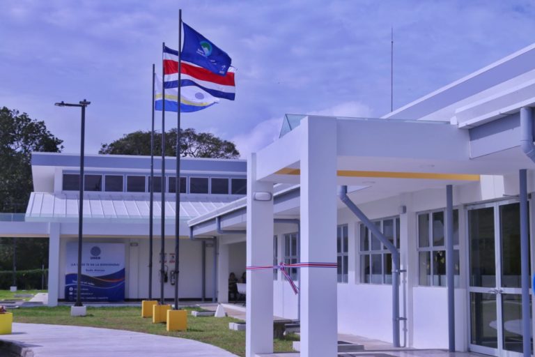 UNED prevé presión moderada sobre tipo de cambio por nuevos aranceles de EE. UU.