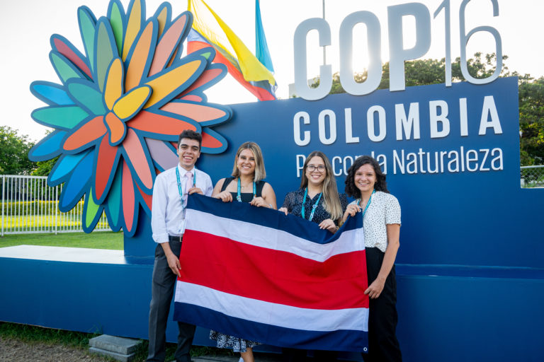 Cuatro universitarios costarricenses participaron en la cumbre de biodiversidad más importante del mundo