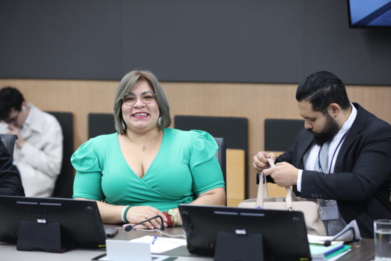 Diputada del PLN propone que personal operativo de bomberos se pueda pensionar a los 55 años