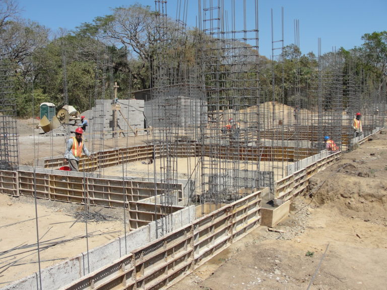 UNA: Crece pobreza extrema en personas de Guanacaste dedicadas a construcción, alojamiento y servicios de comida