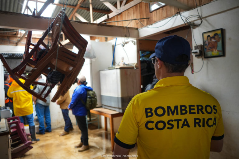 Cómo reducir los daños económicos de los ciclones tropicales en Costa Rica
