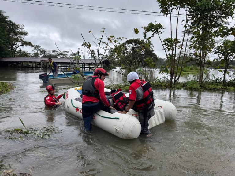 Ejecutivo declara emergencia nacional por fuertes lluvias