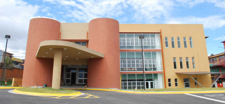 Foro analizará hoja de ruta para nueva sede del Hospital Geriátrico