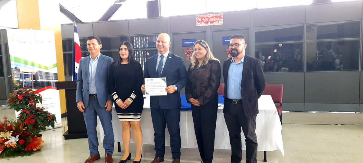 Imagen principal del artículo: Acta de la primera sesión del Consejo Directivo del ICE ingresa al Registro Nacional de la Memoria del Mundo de la UNESCO