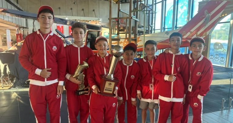 Jóvenes en riesgo social de Costa Rica quedan subcampeones de la Súper Liga Claro Internacional